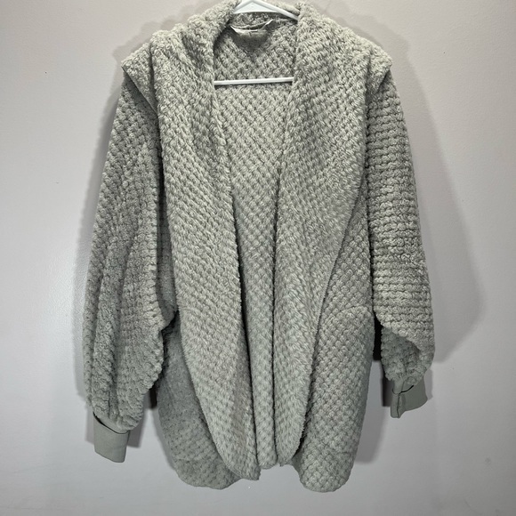 NEW Royal Standard Women’s Grey Everest Open Front Hooded Cardigan Sweater - Picture 2 of 15